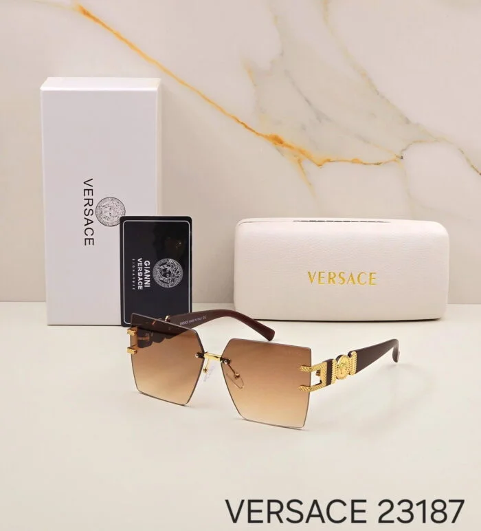 05e0a960 e56d 48d2 8762 e0d5a03940dc https://sunglasses-store.in/product/versace-unisex-23187/