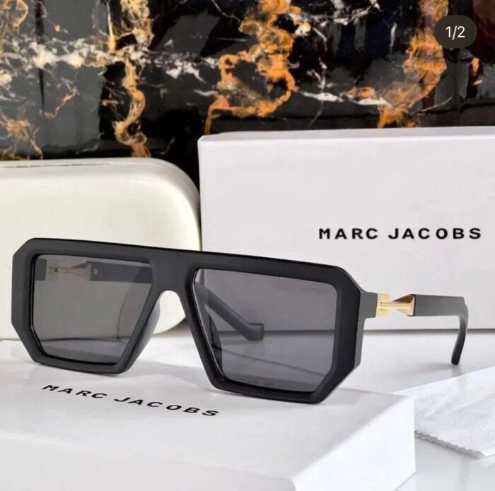 745668d5 96eb 42b1 ba66 6c442a75cfab https://sunglasses-store.in/product/marc-jacobs-unisex-888/