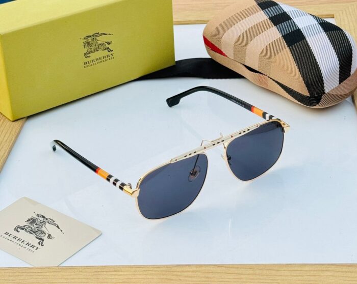 1bf5649d f7bf 42ab 98ed 37053621a35d https://sunglasses-store.in/product/burberry-unisex-sunglasses-877/