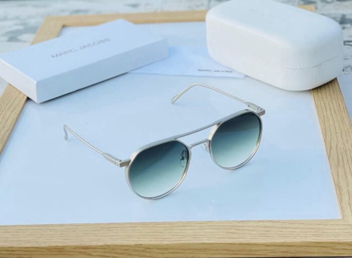 467f1c26 08da 424f 9b5c b7d1ab3b1714 https://sunglasses-store.in/product/marc-jacobs-90-sunglasses/