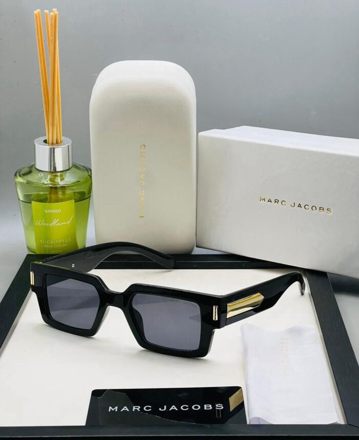 90240b44 aa98 4aaa a9e9 4718c3159284 https://sunglasses-store.in/product/marc-jacobs-ranvir-singh-edition/