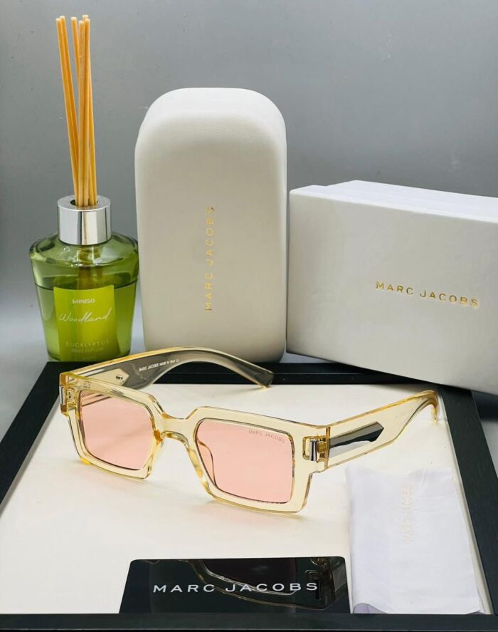 94625d50 1140 4b05 98a7 c785756c51b5 https://sunglasses-store.in/product/marc-jacobs-ranvir-singh-edition/