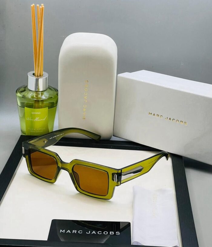 9d7c45ab 254e 40da 8ac0 1a93ed465429 https://sunglasses-store.in/product/marc-jacobs-ranvir-singh-edition/