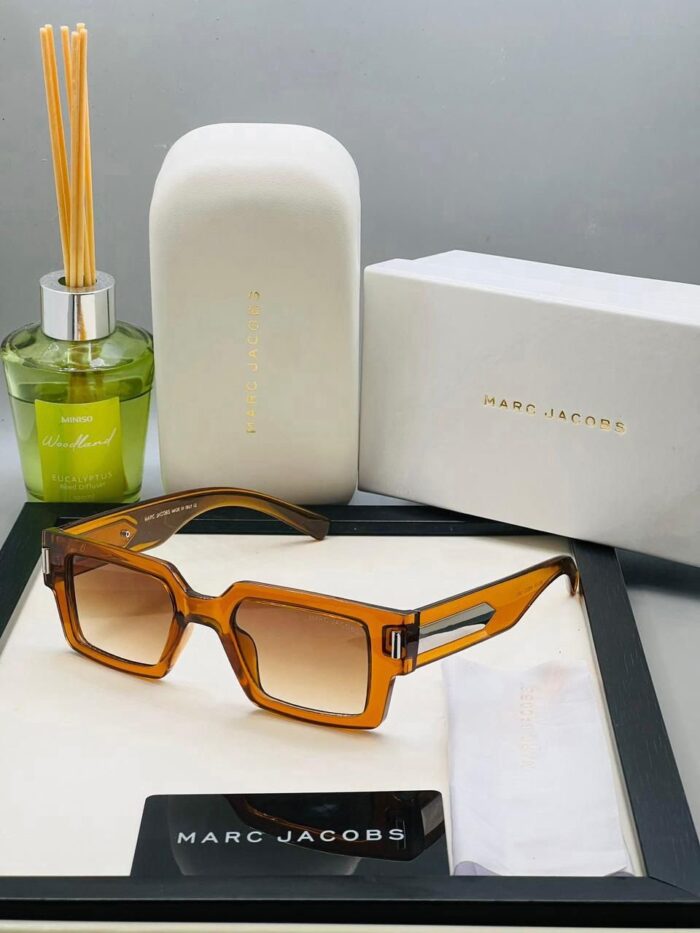 e8328a6f 2b9b 45f8 9828 f6dade786ef3 https://sunglasses-store.in/product/marc-jacobs-ranvir-singh-edition/