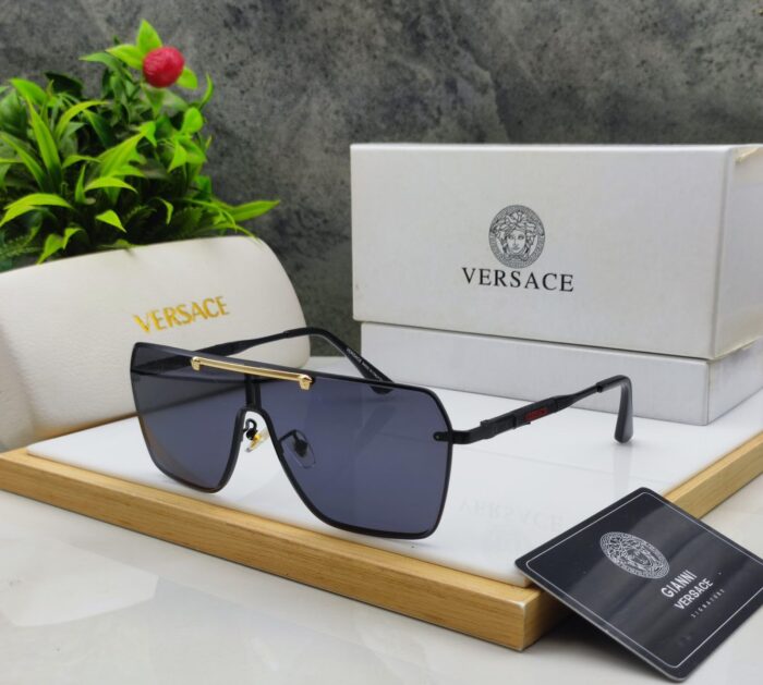 1889c972 623b 4b0d 930c e6903e7690d0 https://sunglasses-store.in/product/versace-739499-unisex/