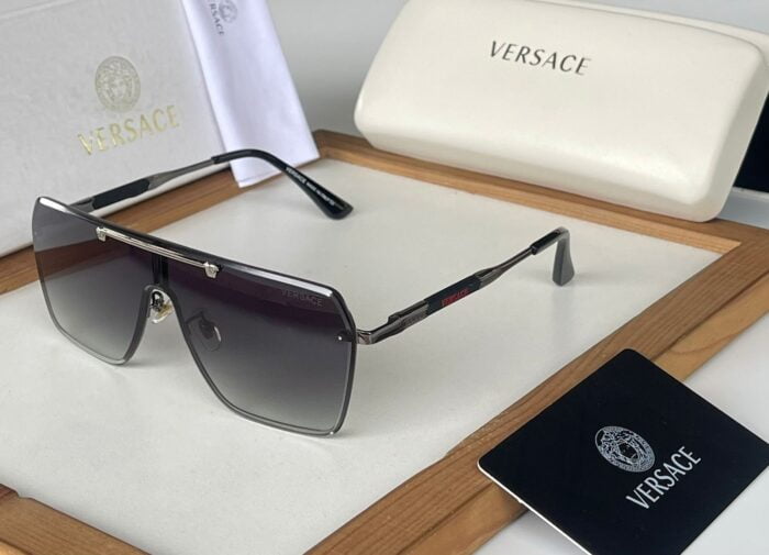 1eb792f1 fa23 4dee baeb 6ffea597f26b https://sunglasses-store.in/product/versace-sunglasses-499/