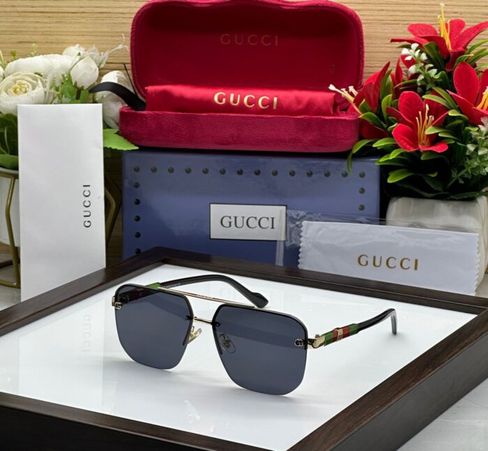 22dbeef2 752e 4276 8a97 991874e3cfb6 https://sunglasses-store.in/product/gucci-sunglasses-3988/