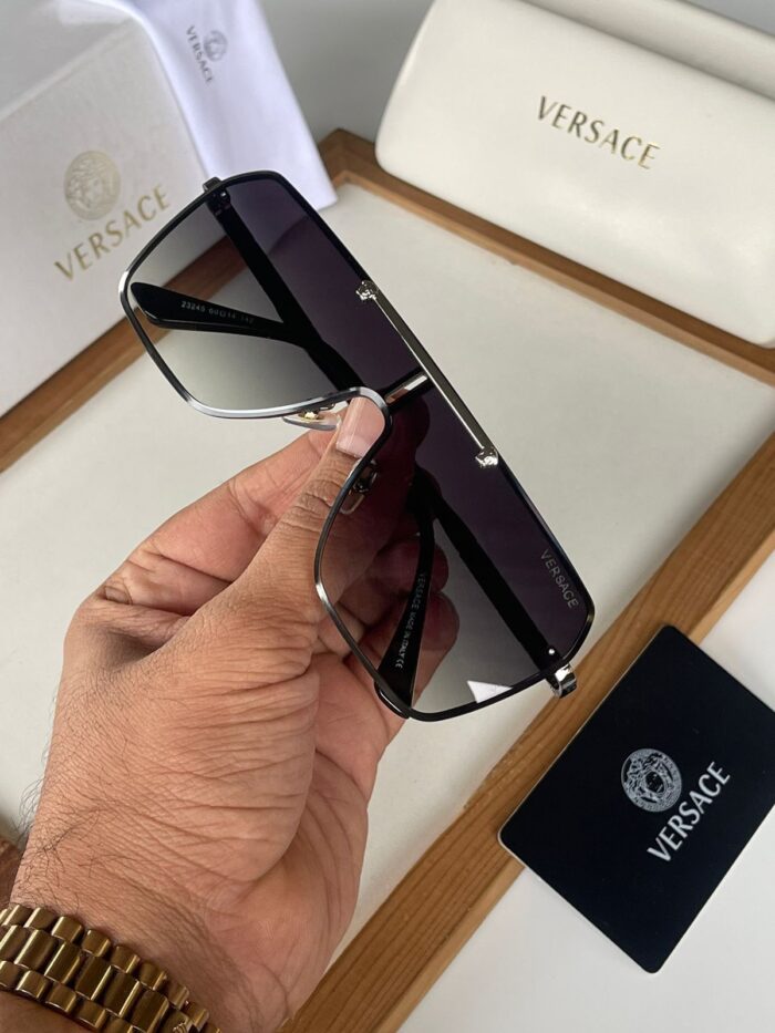 3fec0ec5 597a 435c 8f4d 25d457b8fb7e https://sunglasses-store.in/product/versace-sunglasses-499/