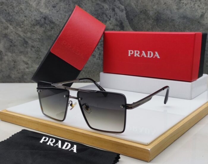 4c89b70f 52a3 49e9 b7ad 6ae86f338100 https://sunglasses-store.in/product/prada-84783/