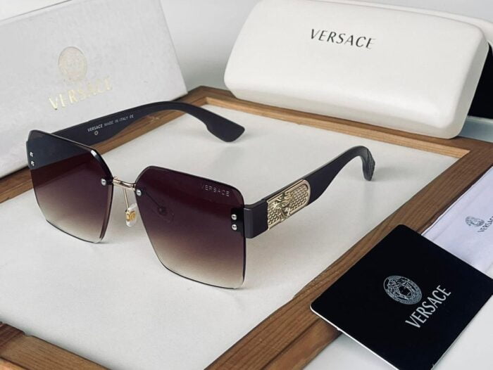 5a5c9d22 3fc9 4835 873c a72da372cee7 https://sunglasses-store.in/product/versace-unisex-sunglasses-939/