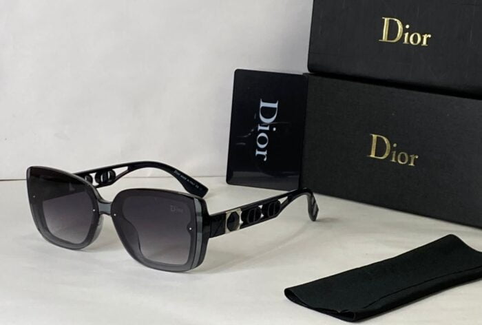 5e1a78f6 645c 4fd9 b9db 03fa5613a8ab https://sunglasses-store.in/product/dior-ladies-sunglasses-299/