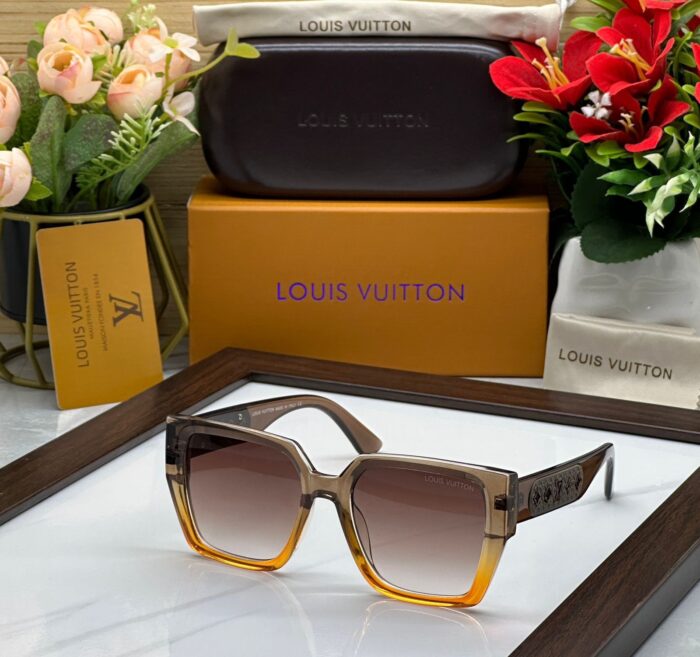 775033d3 6685 4477 b83a 3ddf4928c6d9 https://sunglasses-store.in/product/louis-vuitton-2306-sunglasses/