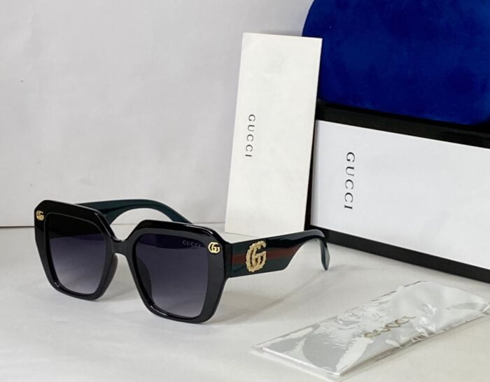 b5a5b366 985b 46bf b58c 93f72ef8fa53 https://sunglasses-store.in/product/gucci-ladies-sunglasses-399/