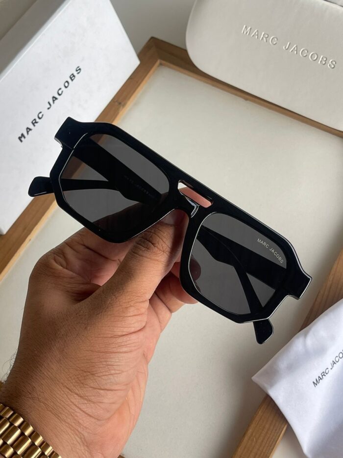 d1408baa f507 4f72 950e 1ff51a406763 https://sunglasses-store.in/product/marc-jacobs-men-sunglasses/