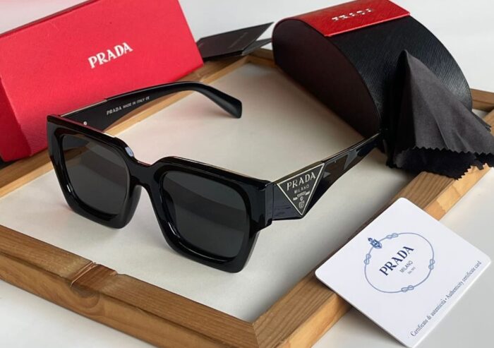 d1b3a922 d7b7 431f a008 250f4ad833d9 https://sunglasses-store.in/product/prada-ranveer-singh-sunglasses/