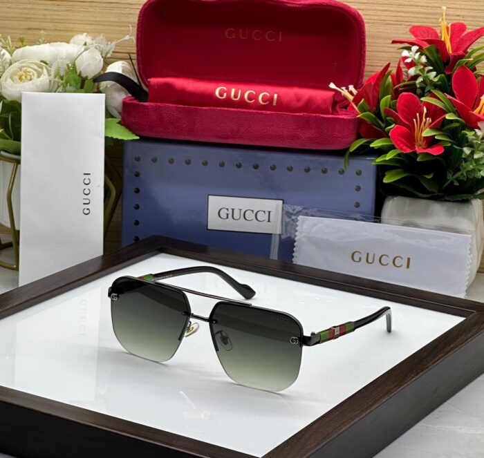 ec073909 8295 46c5 8dfc 8b7325657166 https://sunglasses-store.in/product/gucci-sunglasses-3988/