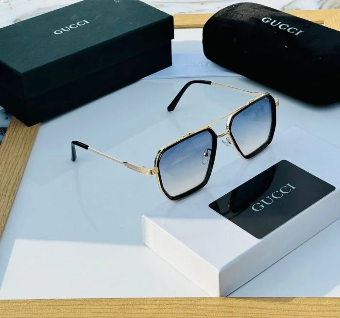 0dd3acde 78ab 4877 87c2 5152a7689fc1 https://sunglasses-store.in/product/gucci-sunglassess-677/