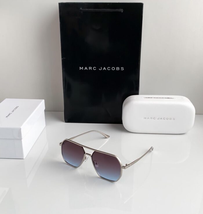 36d85ac4 c966 473e bff5 bd41be062d82 https://sunglasses-store.in/product/marc-jacobs-3838/