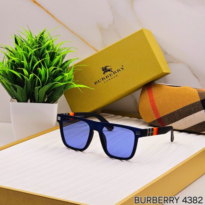 45b678f7 d6a5 4bff b051 9b469f59ed84 https://sunglasses-store.in/product/burberry-way-farer-4382/