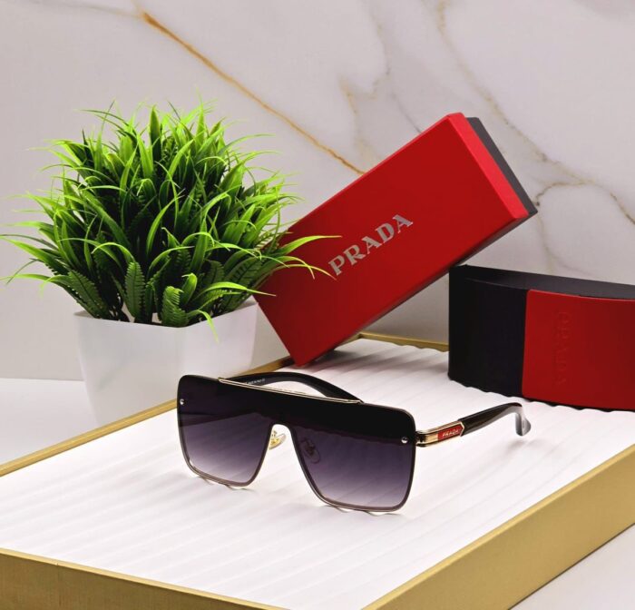 45d3dc43 c91e 46cd 907e 2fa85d537e9c https://sunglasses-store.in/product/prada-ua-93883/