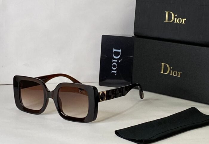 675b1857 9fc9 44e9 ab38 ff1b0aa52f27 https://sunglasses-store.in/product/dior-ladies-9383/