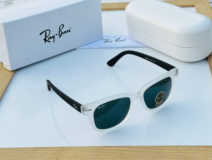 8fe71941 8038 49db 95f2 d67c10328ae5 https://sunglasses-store.in/product/rayban-sunglasses-838/