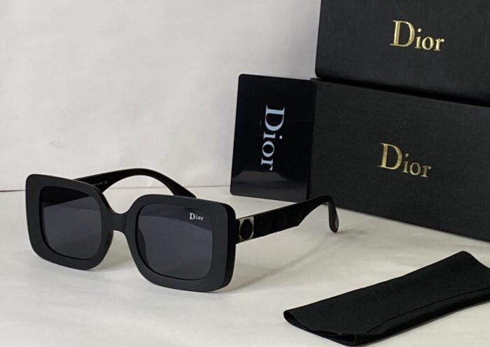 980f6ec0 00d4 45ad b308 6be9e87a966c https://sunglasses-store.in/product/dior-ladies-9383/