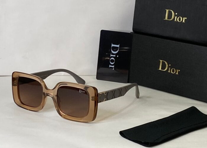 b5576a30 14e8 475f 93c0 b38ea2772bd7 https://sunglasses-store.in/product/dior-ladies-9383/