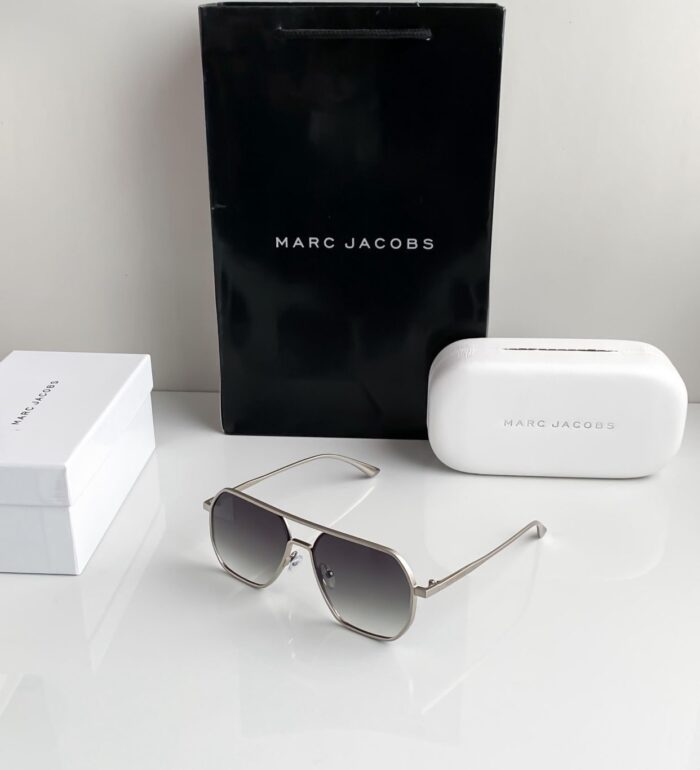 baca0a70 fc97 411a 9632 a344c93d2998 https://sunglasses-store.in/product/marc-jacobs-3838/