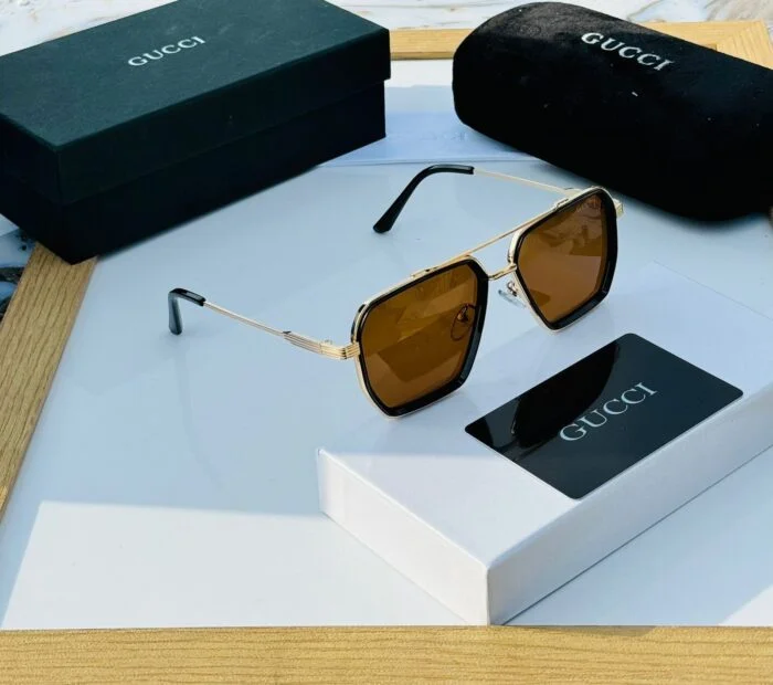 cc0faac6 4392 4968 9c0e ec54ed7f9b4a https://sunglasses-store.in/product/gucci-sunglassess-677/