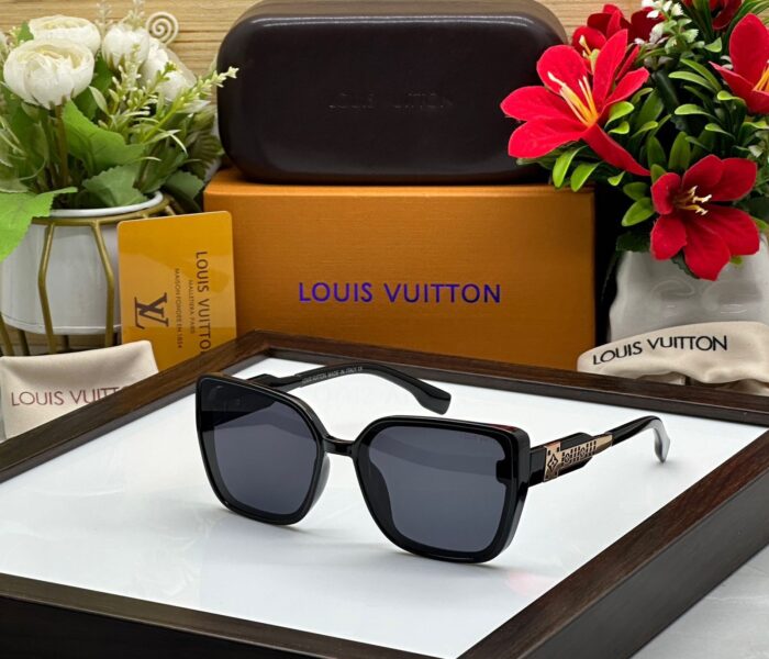 de637289 3462 43d6 a593 5606205395ff https://sunglasses-store.in/product/louis-vuitton-2306-lv-ladies/